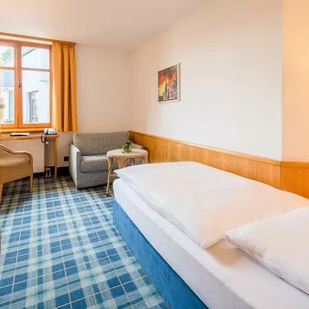 Hotel Am Nockherberg 3*