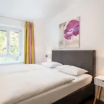 Am Nockherberg Отель